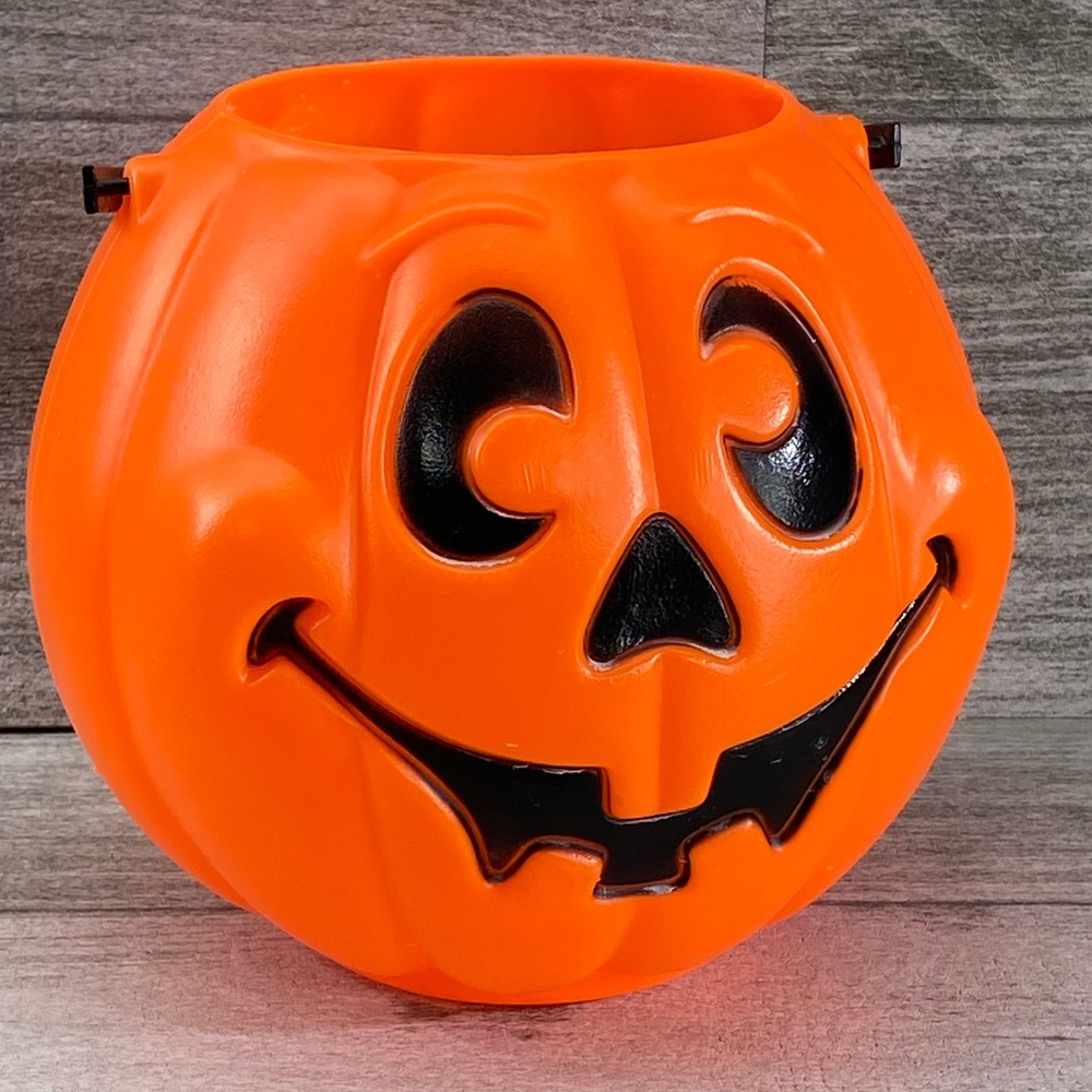 Jack O Lantern Pumpkin Bucket 1997 Vtg Trick Or Treat Grand Venture Halloween